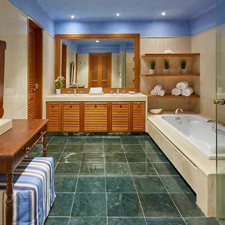 Hotel Bay Palace, A Member Of The Leading Of The World 5*